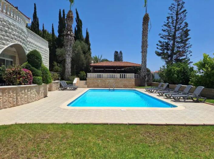 Image No.40-4 Bed Villa for sale