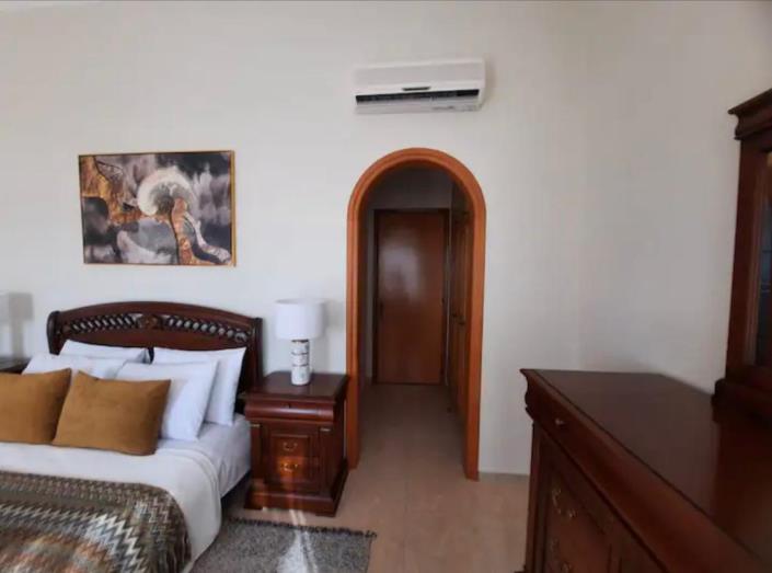 Image No.13-4 Bed Villa for sale