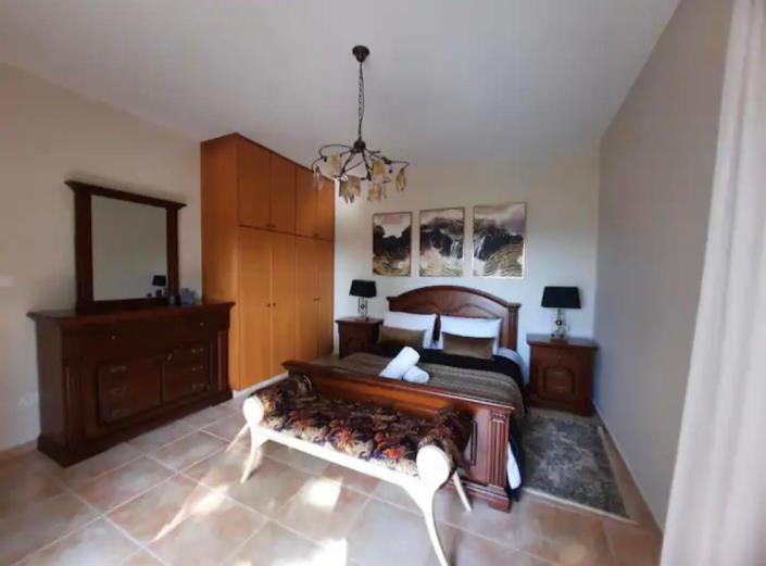 Image No.21-4 Bed Villa for sale