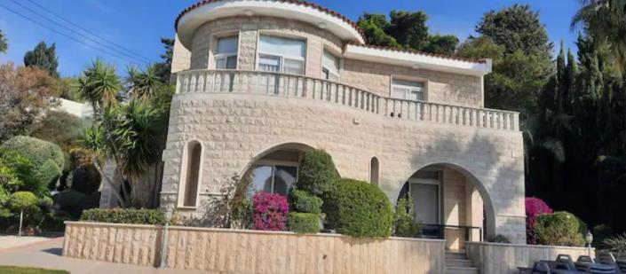 Image No.34-4 Bed Villa for sale