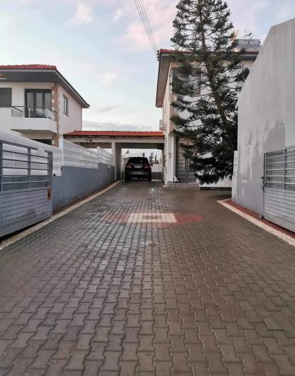 Image No.12-4 Bed Villa for sale