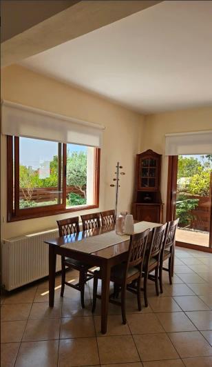 Image No.2-3 Bed Villa for sale