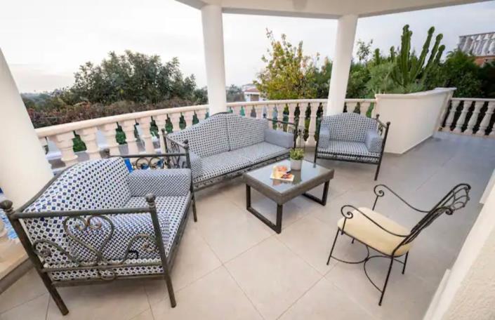 Image No.6-4 Bed Villa for sale