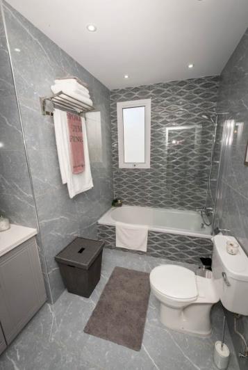 Image No.30-4 Bed Villa for sale