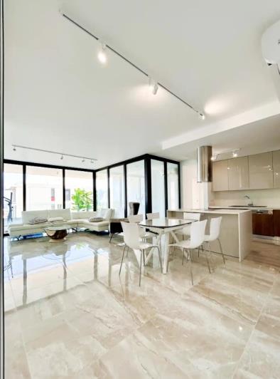 Image No.5-4 Bed Apartment for sale