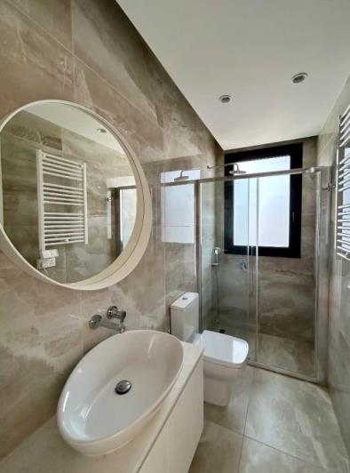 Image No.13-4 Bed Apartment for sale