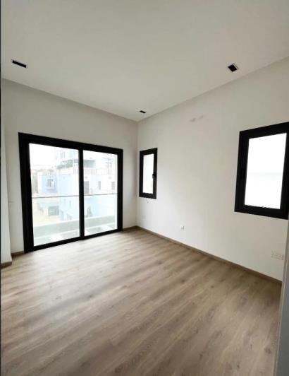 Image No.8-4 Bed Apartment for sale