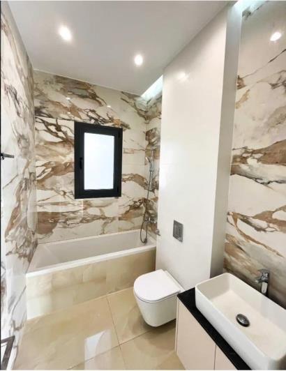 Image No.14-4 Bed Apartment for sale