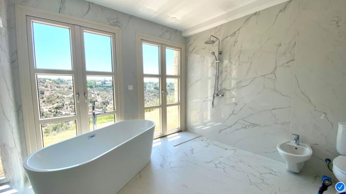 Image No.15-3 Bed Villa for sale