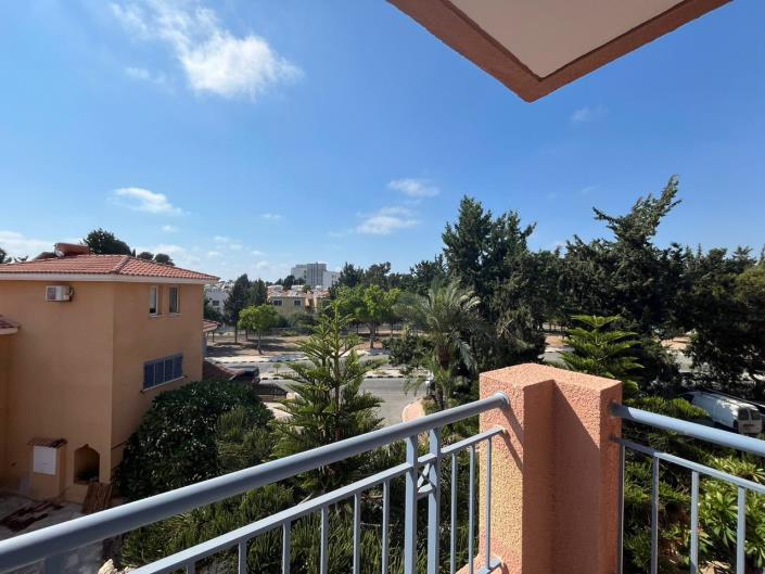 Image No.20-2 Bed Apartment for sale