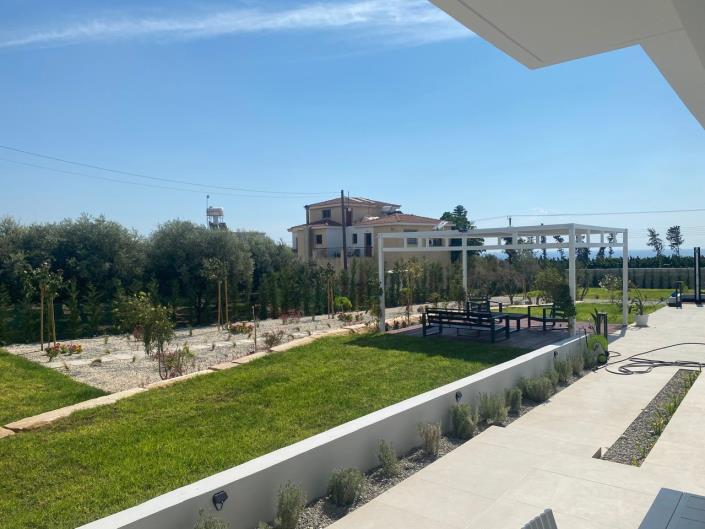 Image No.17-4 Bed Villa for sale