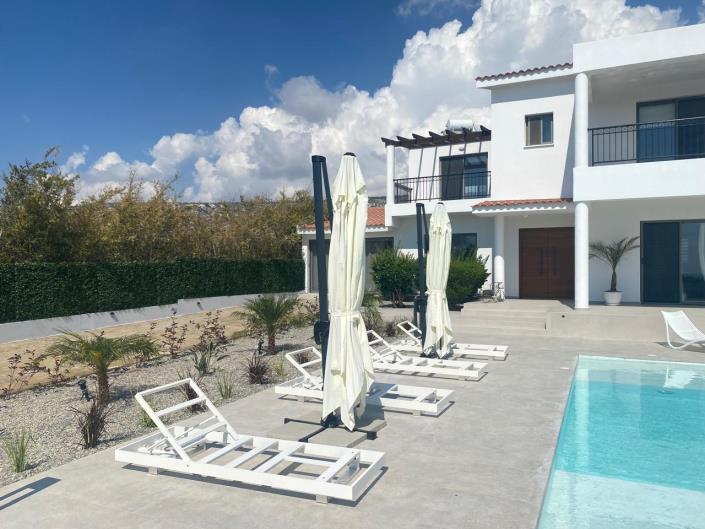 Image No.14-4 Bed Villa for sale