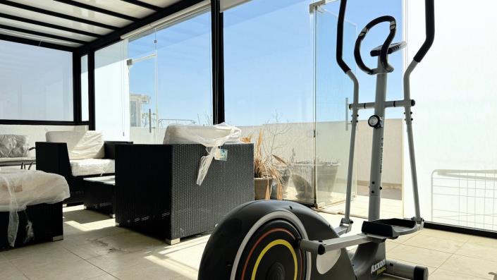 Image No.20-2 Bed Apartment for sale