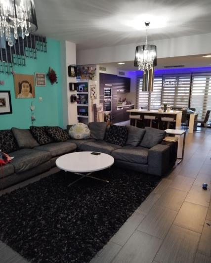 Image No.3-3 Bed Villa for sale