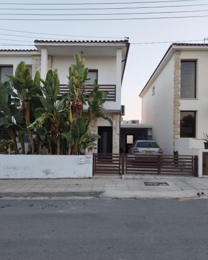 Image No.2-3 Bed Villa for sale