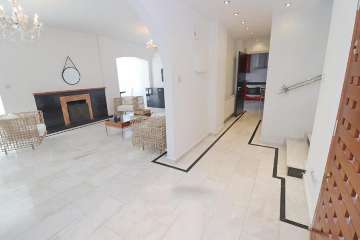 Image No.4-5 Bed Villa for sale