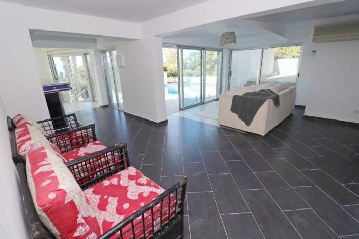 Image No.27-5 Bed Villa for sale