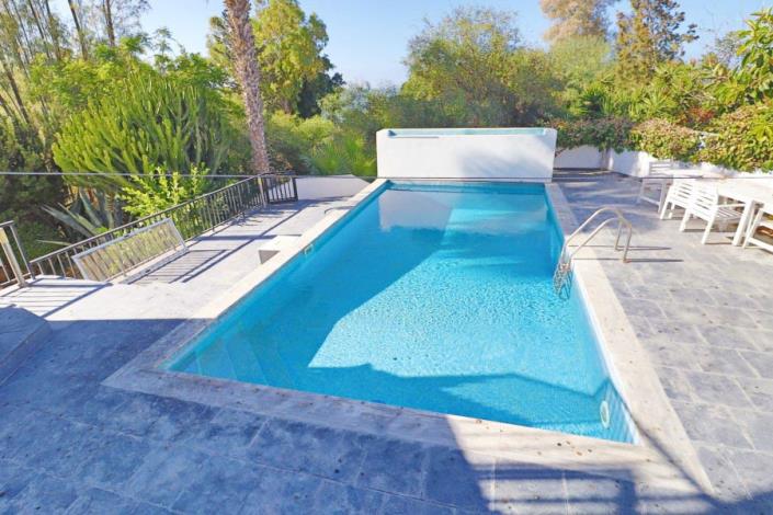 Image No.30-5 Bed Villa for sale