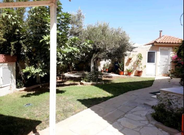 Image No.12-3 Bed Villa for sale