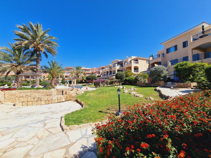 Image No.17-2 Bed Townhouse for sale