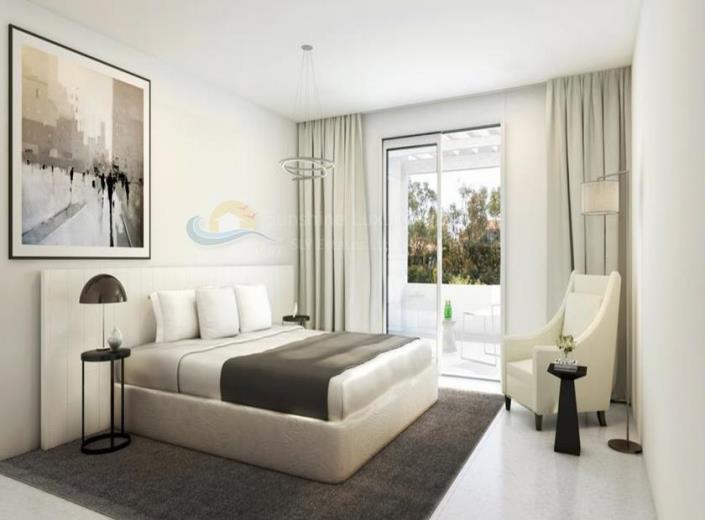 Image No.9-2 Bed Townhouse for sale