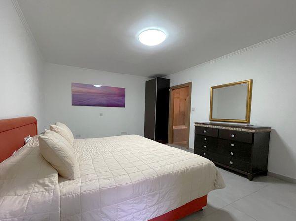 Image No.14-5 Bed Villa for sale