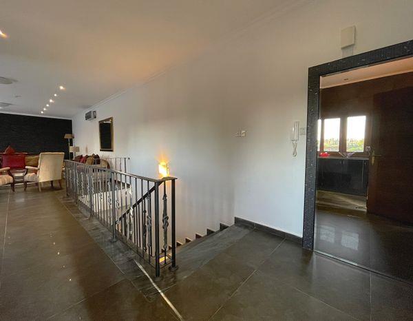 Image No.12-5 Bed Villa for sale