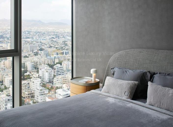 Image No.8-3 Bed Apartment for sale