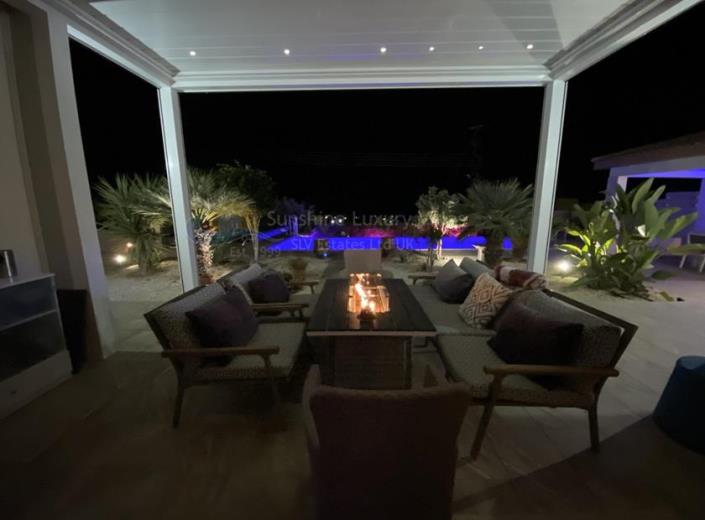 Image No.13-3 Bed Villa for sale