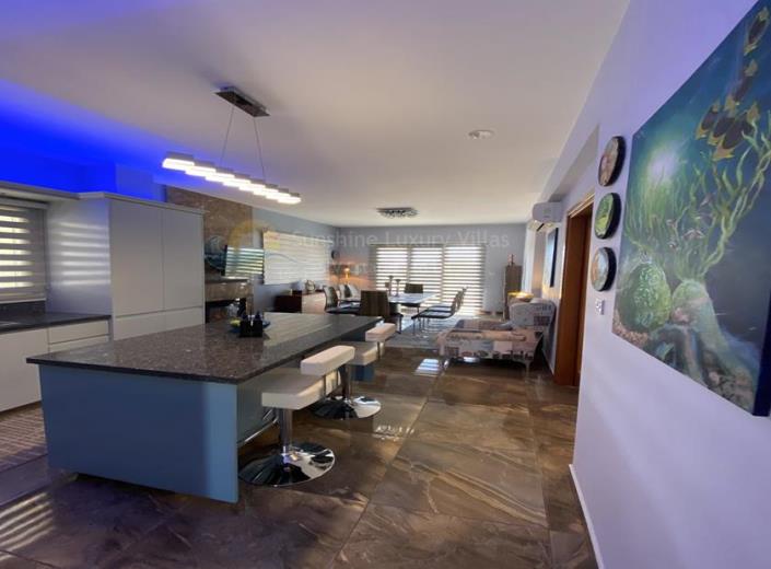 Image No.25-3 Bed Villa for sale