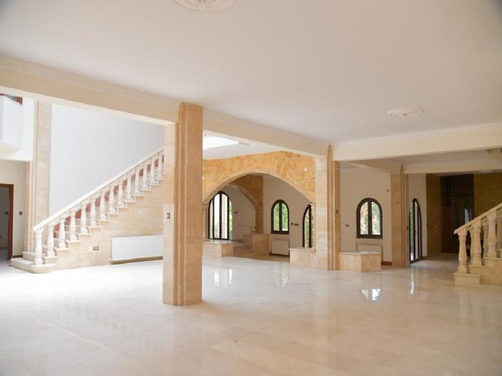 Image No.5-5 Bed Villa for sale