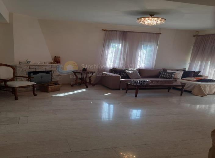 Image No.3-4 Bed Villa for sale