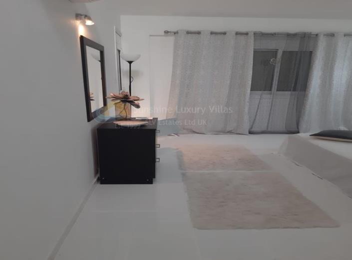 Image No.17-4 Bed Villa for sale