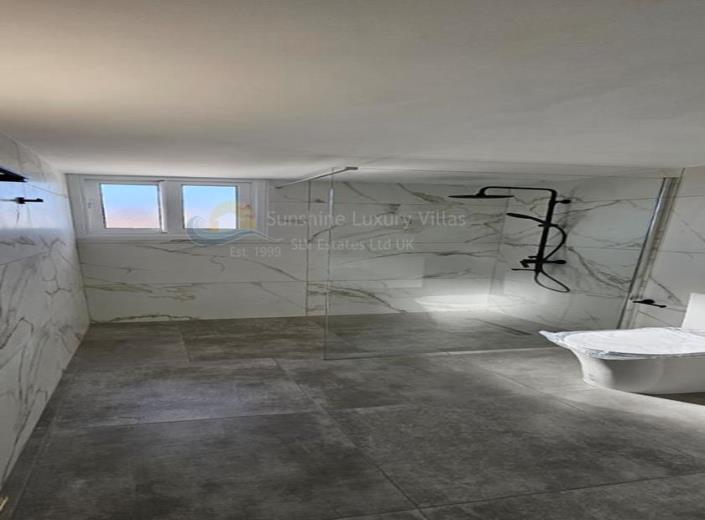 Image No.6-3 Bed Penthouse for sale