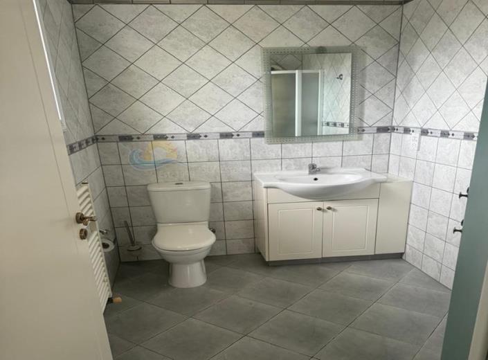 Image No.7-4 Bed Bungalow for sale