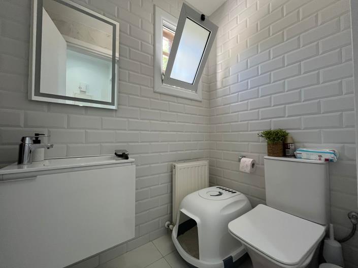 Image No.11-3 Bed Villa for sale