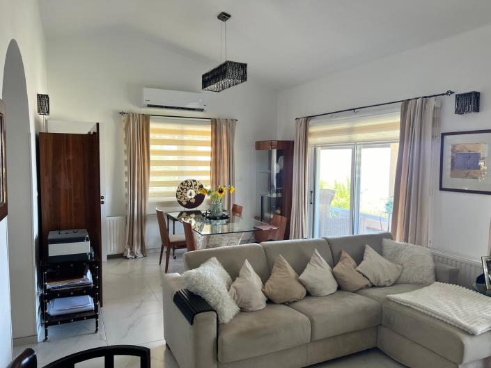 Image No.7-3 Bed Villa for sale