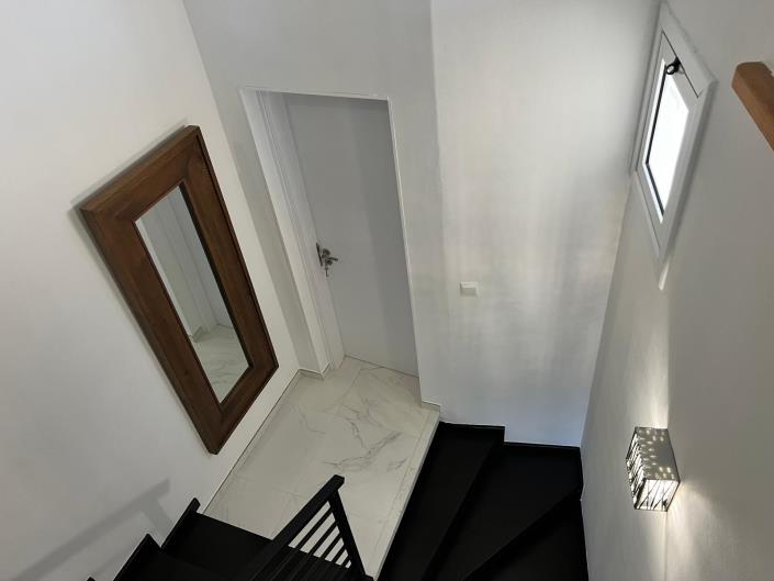 Image No.26-3 Bed Villa for sale