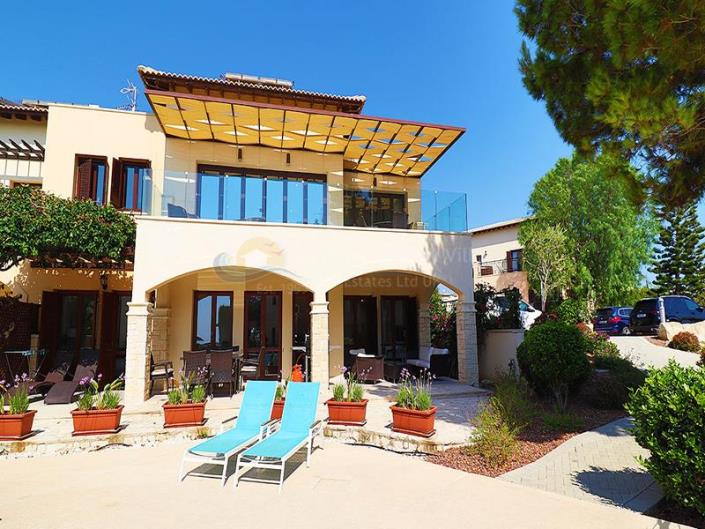 Image No.1-4 Bed Villa for sale
