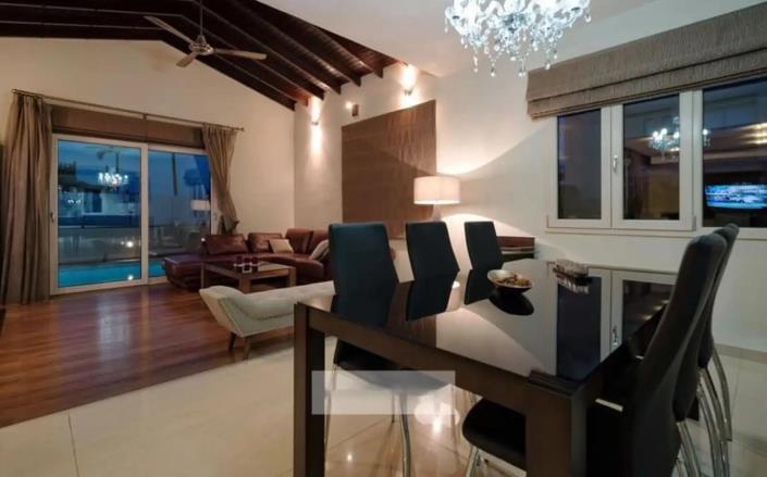 Image No.10-6 Bed Villa for sale