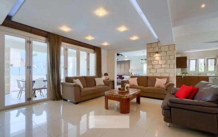 Image No.13-6 Bed Villa for sale