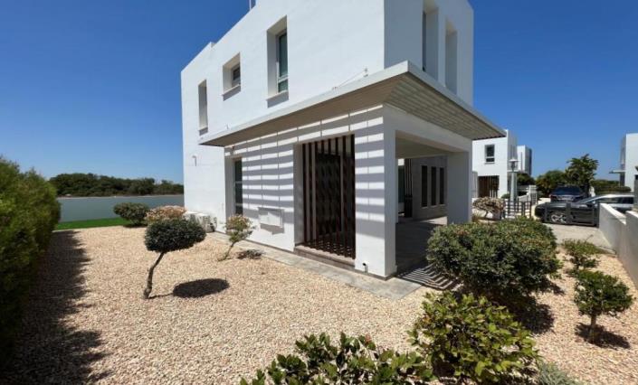 Image No.5-3 Bed Villa for sale