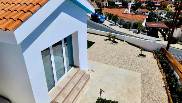 Image No.14-4 Bed Bungalow for sale