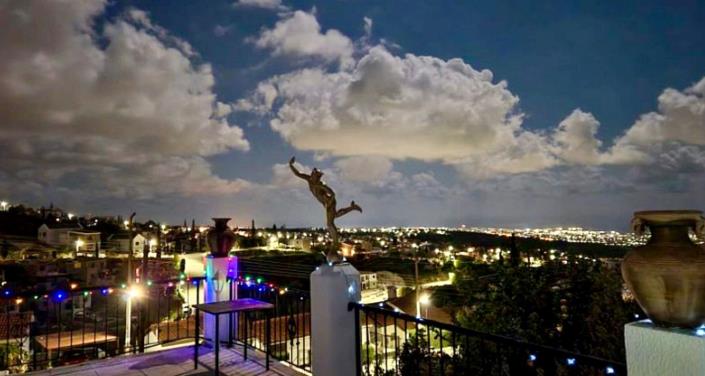 Image No.16-4 Bed Bungalow for sale