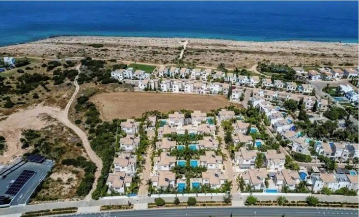 Image No.14-3 Bed Villa for sale