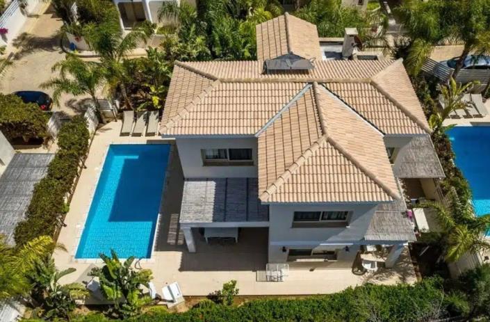 Image No.13-3 Bed Villa for sale