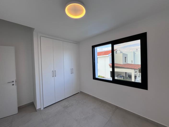 Image No.2-4 Bed Villa for sale