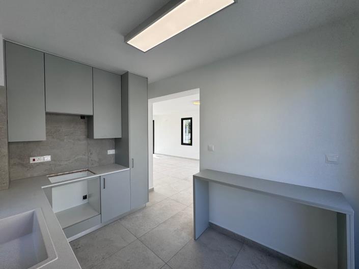 Image No.5-4 Bed Villa for sale