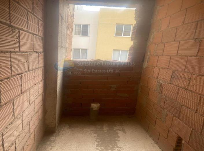 Image No.23-2 Bed Apartment for sale