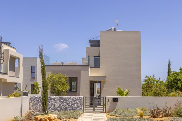 Image No.7-3 Bed Villa for sale